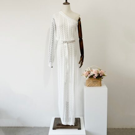 Túnica de Crochê de Praia Assimétrico - Estilo e Elegância para o Verão 2024 - Image 3