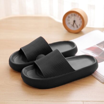 Chinelos de Plataforma Espessa para casa/banho - Conforto e Estilo para os Pés Femininos no Verão 2024 - Image 10